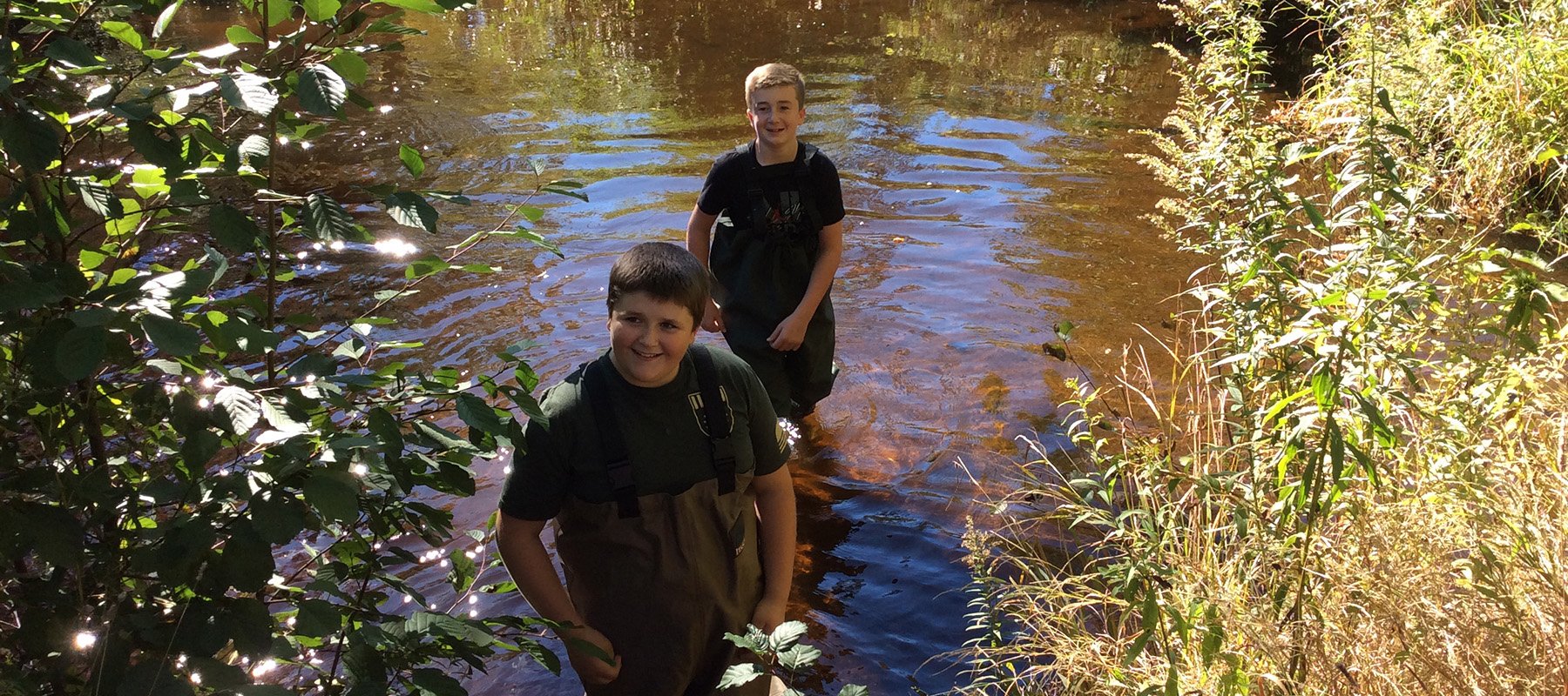 PRMS - Boys outdoor learning and fishing